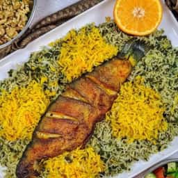 سبزی پلو با ماهی کامل (قزل آلا)